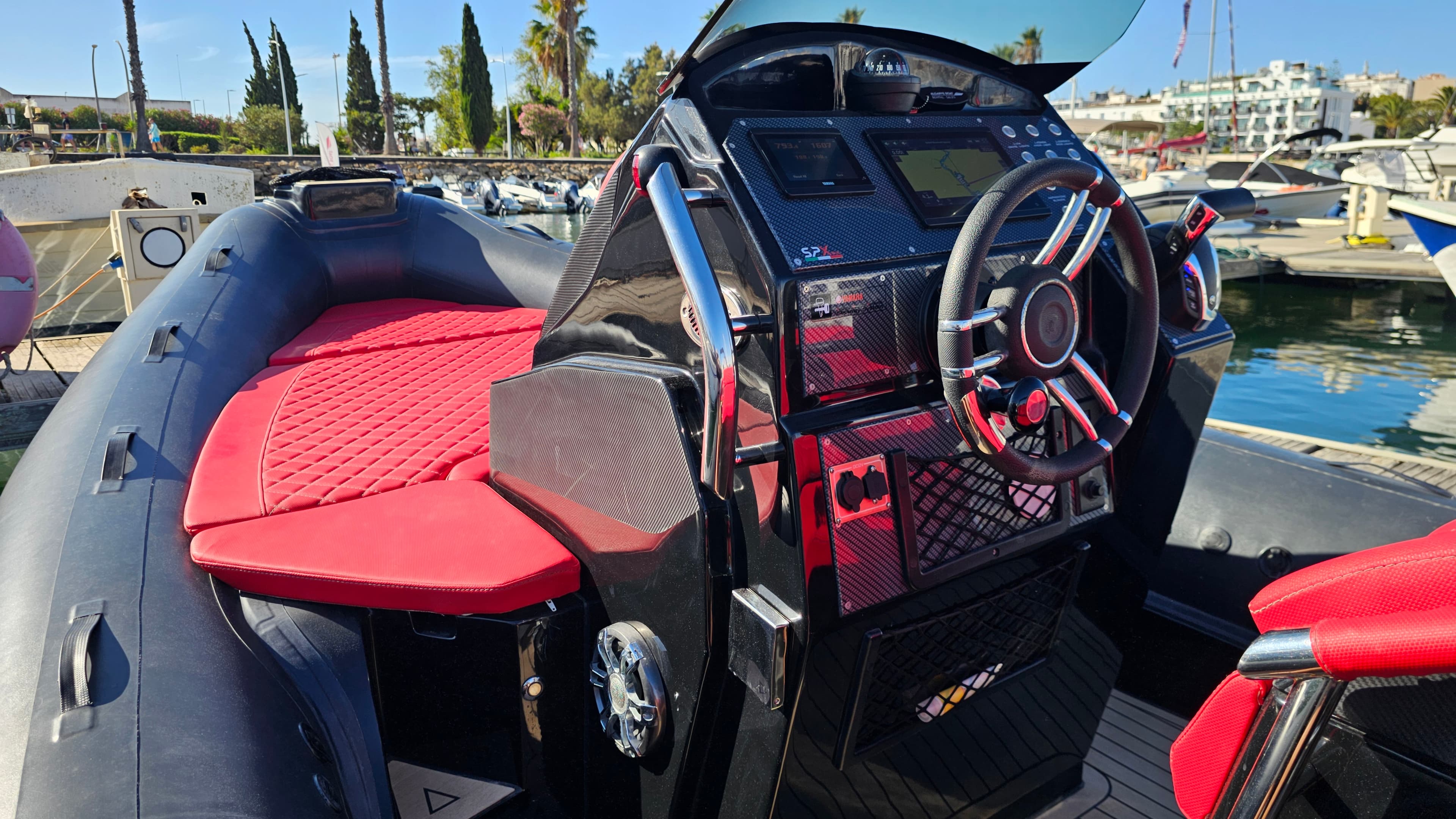 SPX 24 Dinette 4