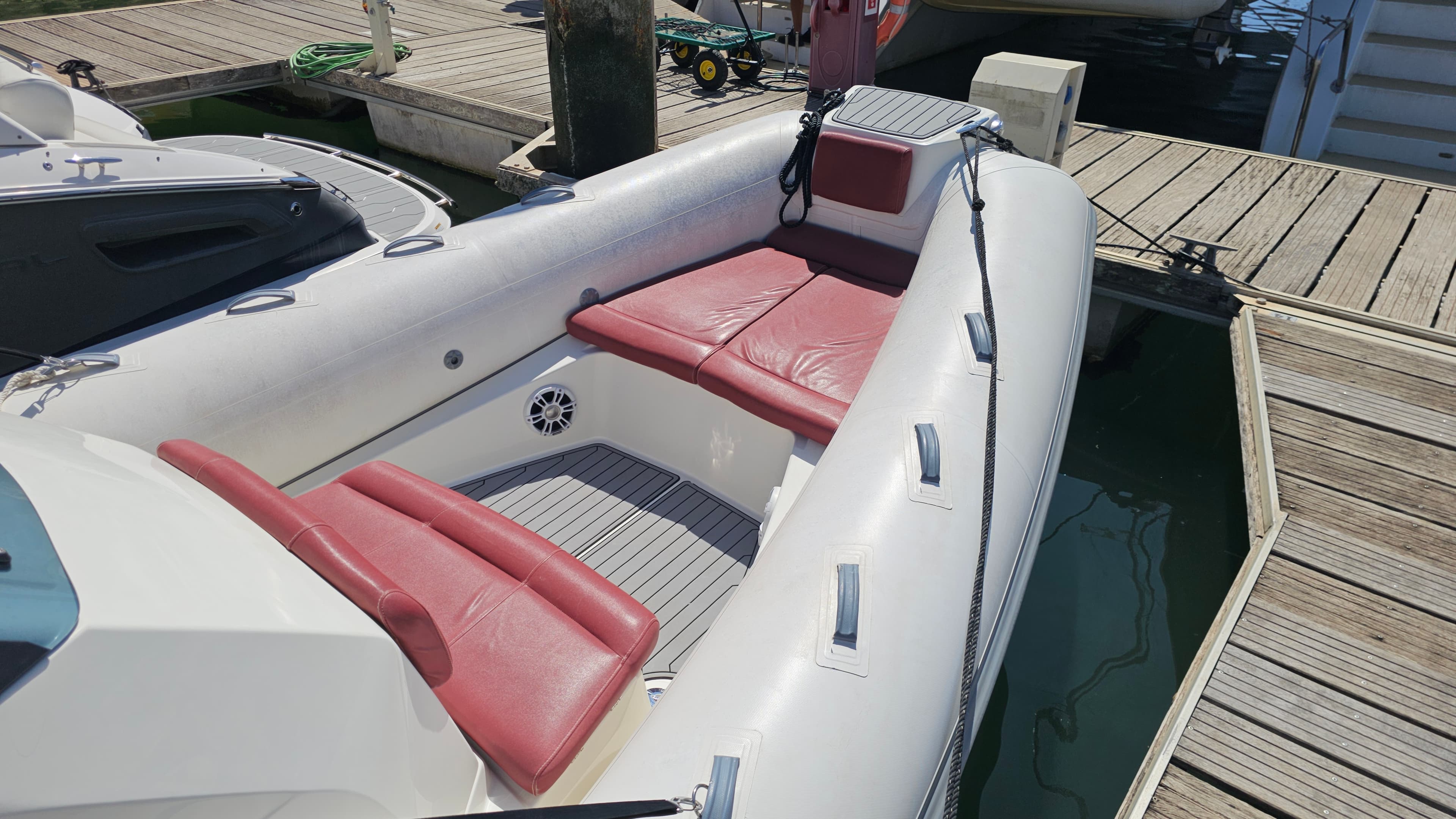 Brig Eagle 8 2