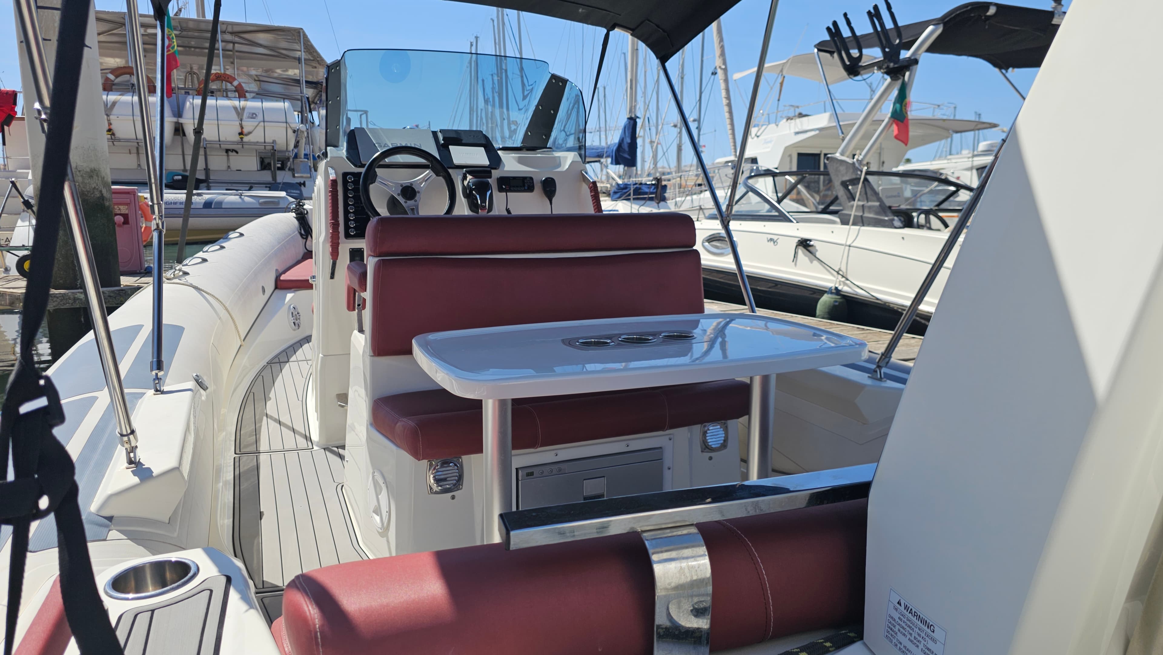 Brig Eagle 8 12