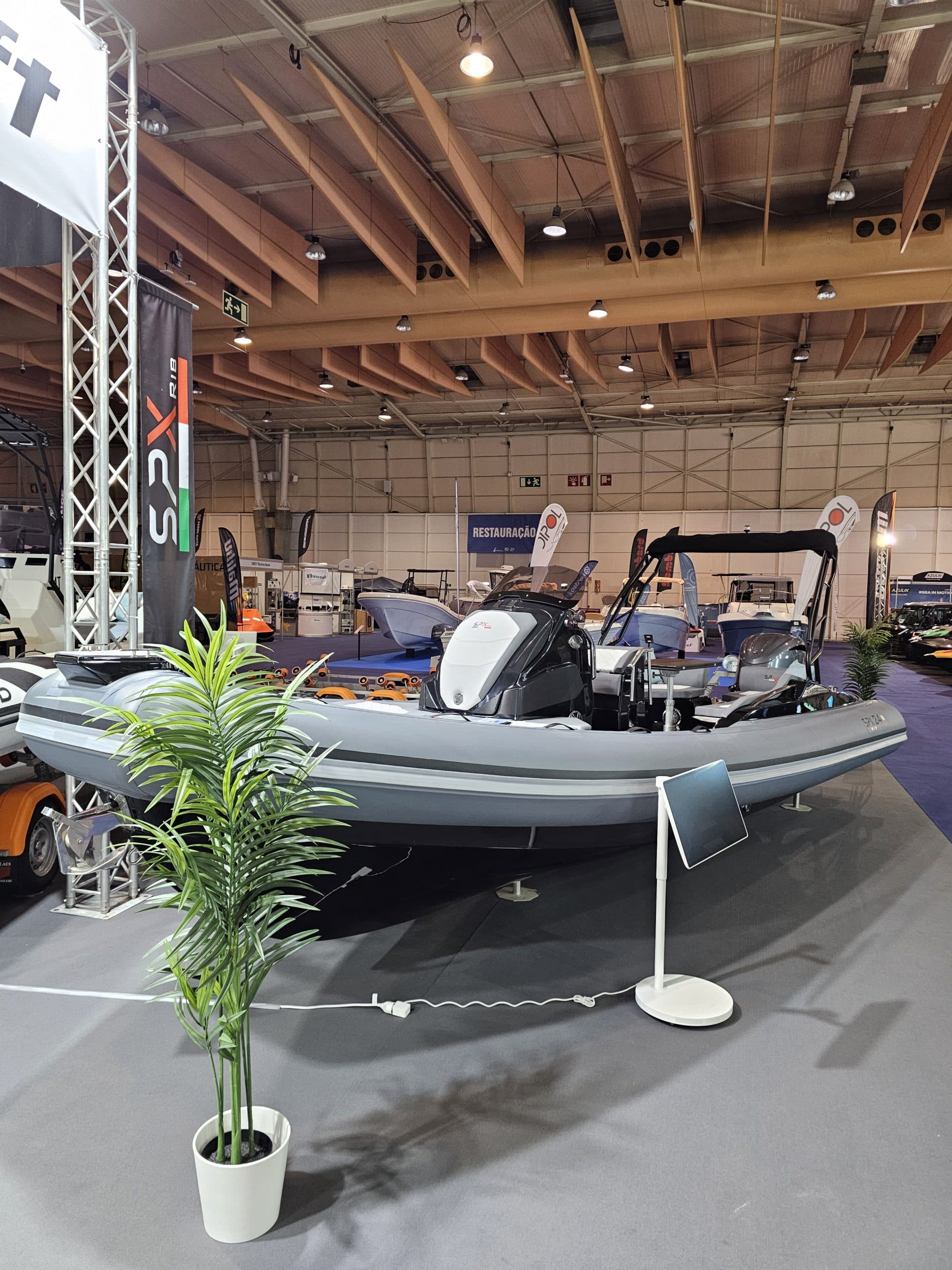 SPX RIB 24 Dinette