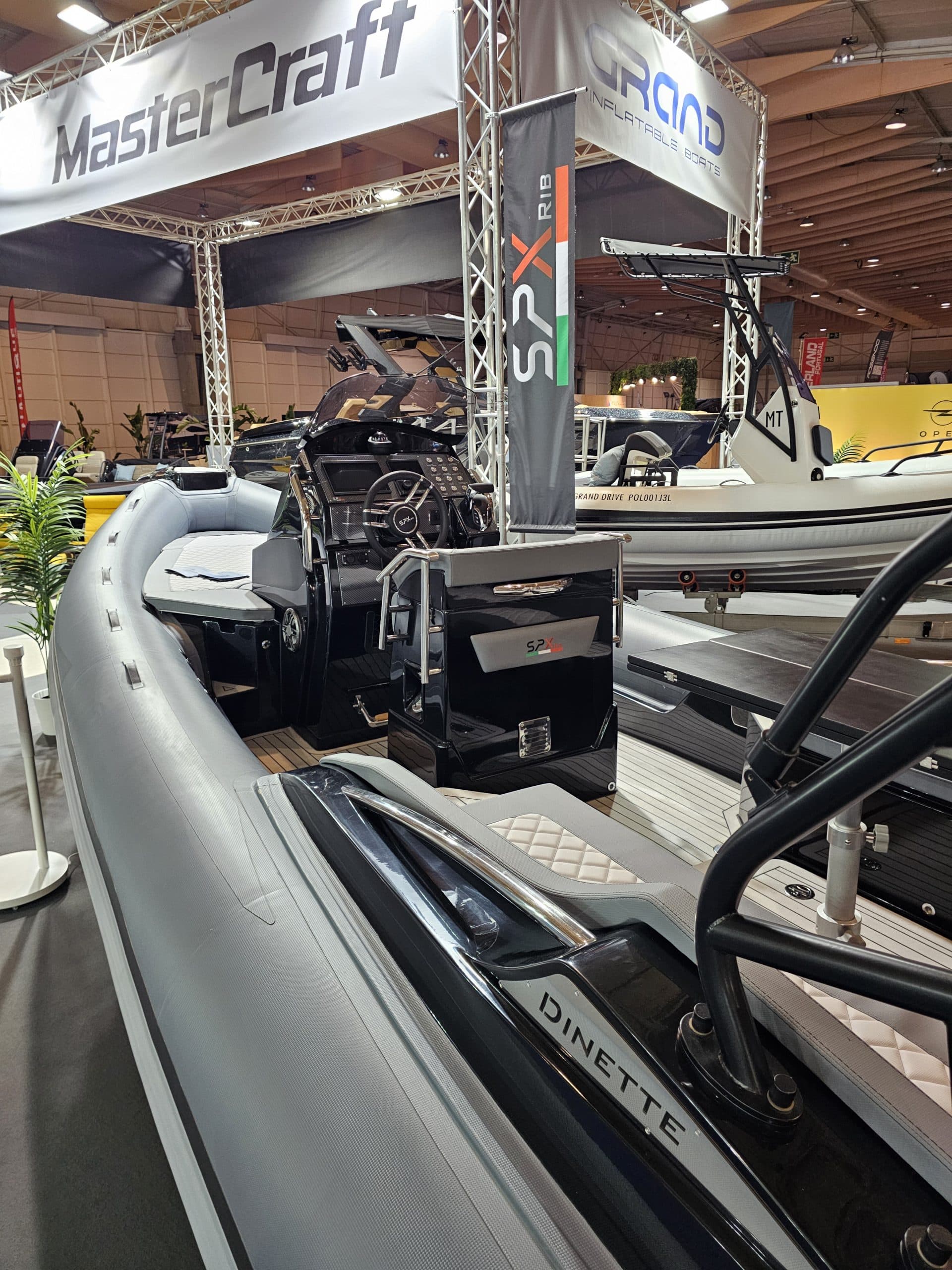SPX RIB 24 Dinette
