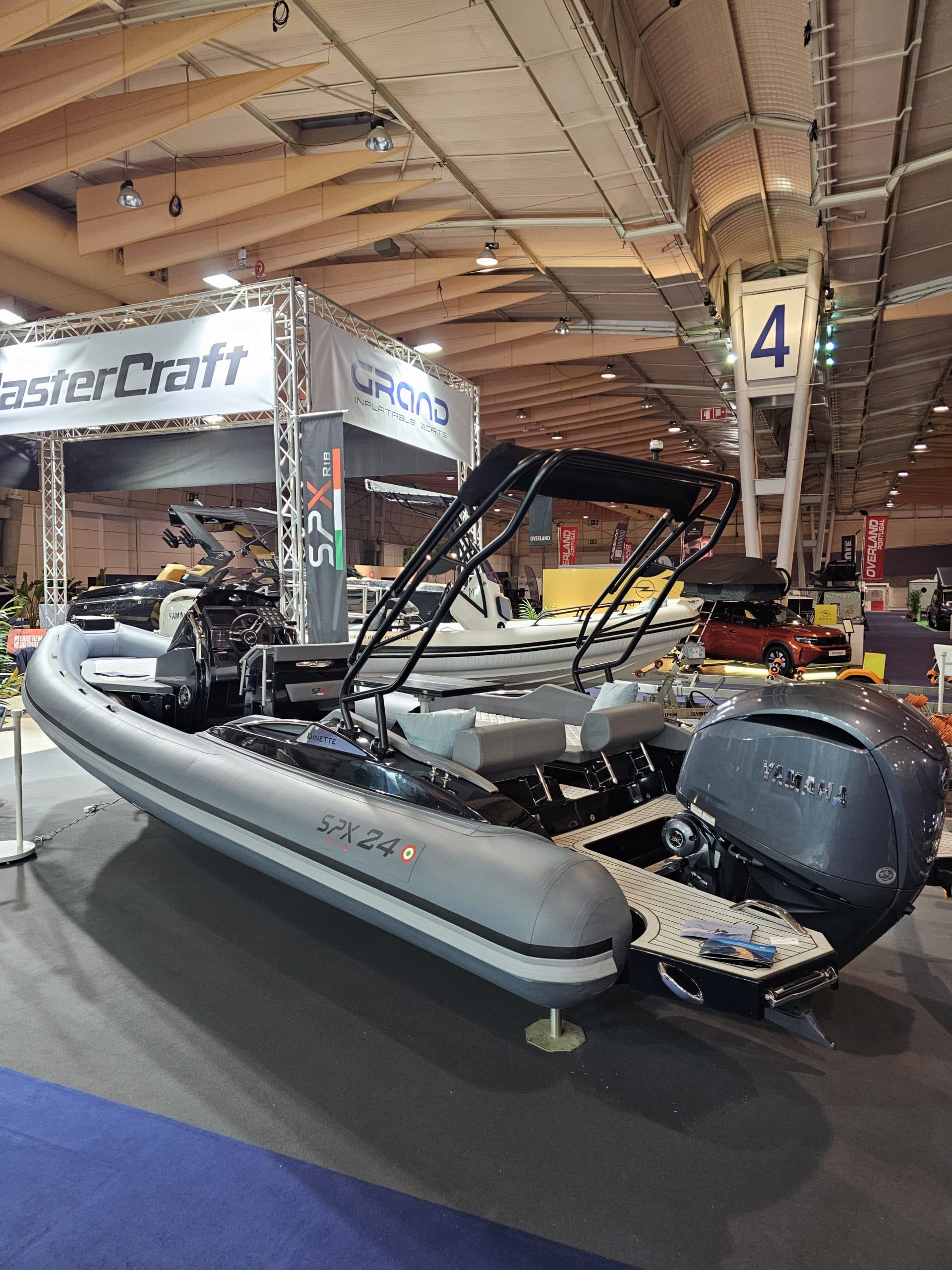 SPX RIB 24 Dinette